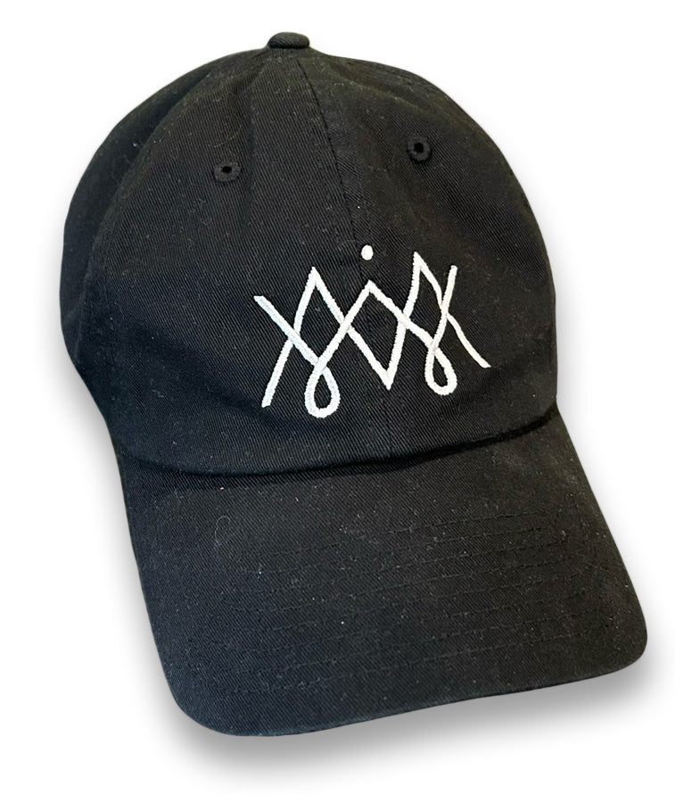 Ayin Hat